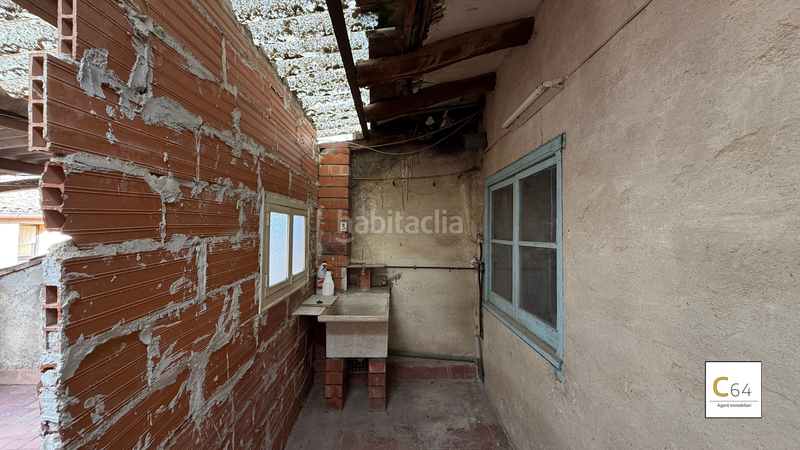 Foto 09ad71a2-8203-4441-8c1d-2eb504417c50. Bauernhof mit heizung parking in Falset