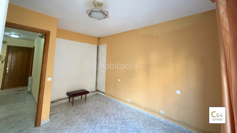 Foto 8162285c-d1c1-44e3-83ff-14da232454b5. Bauernhof mit heizung parking in Falset