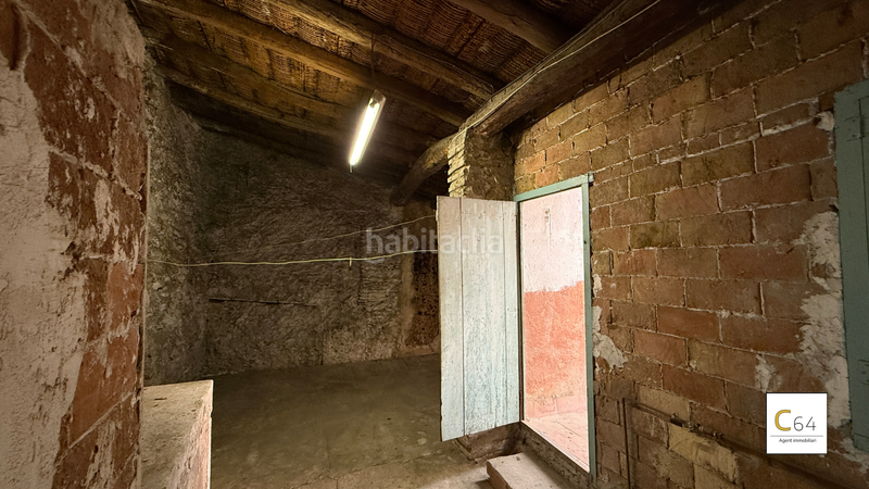 Foto e7351814-6c63-495a-9413-03d99260667d. Bauernhof mit heizung parking in Falset