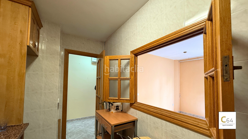 Foto f132b1dc-9578-4754-aab7-17a4c4c95e6d. Bauernhof mit heizung parking in Falset