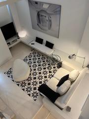 Affitto Appartamento in Sarrià. Alquiler de temporada  loft dúplex con encanto en sarriá
