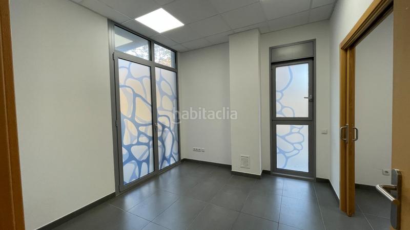Foto add2f04a-11af-4636-88a2-645ed3d67933. Lloguer oficina a calle narcis monturiol 48 a Centre Vilassar de Mar