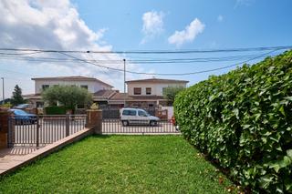 Affitto Casa bifamiliare  Calle mestre enric morera. Casa con encanto, jardín y piscina privada en vilassar de dalt