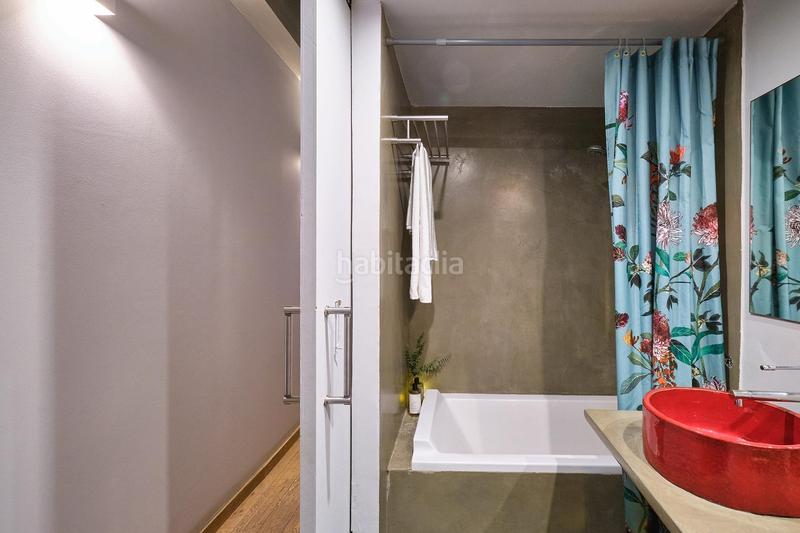 Foto 127e3d4d-b8d3-4239-85ec-24c47f29c292. Appartamento con piscina in Vila de Gràcia Barcelona