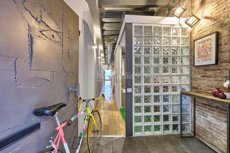 Foto a1f2a9e9-8151-499a-8895-7bc7633887c3. Appartamento con piscina in Vila de Gràcia Barcelona