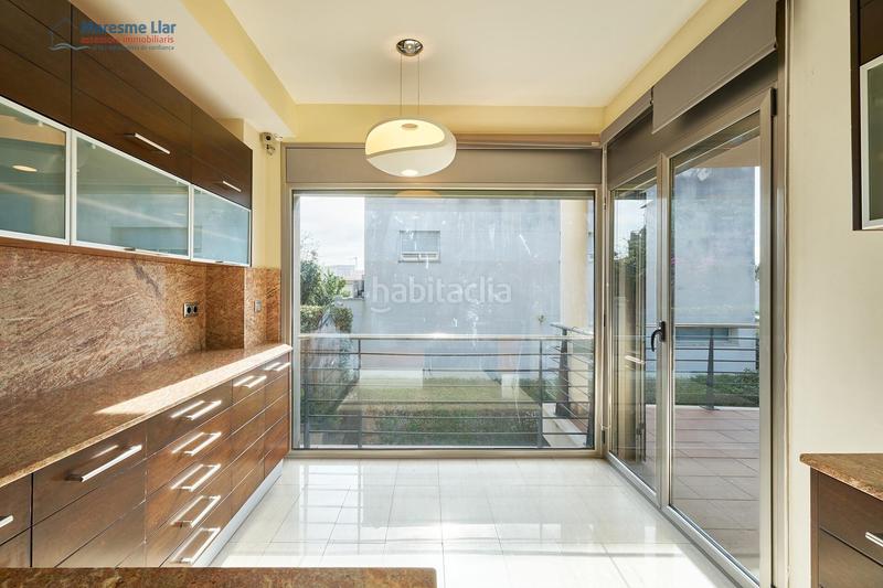 Foto 1df4d878-04e2-452e-850d-0600ab88f738. Haus mit heizung parking pool in Alella