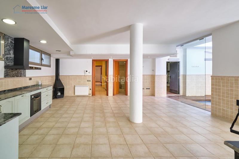 Foto f129b55b-46a0-42c6-8d11-4905e75cf7a7. Haus mit heizung parking pool in Alella