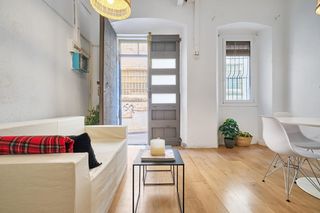 Casa a Canet de Mar. Encantadora casa de pueblo en el coraz�n de canet de mar con ter