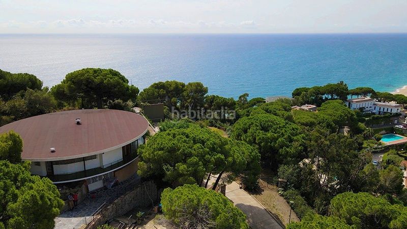 Foto d5e5a8b2-911b-4016-9c79-46499a239e00. Casa amb aparcament piscina a Urbanitzacions Sant Pol de Mar