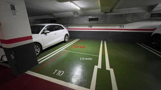 Autoparkplatz in Carrer del torrent d'en vidalet 34. Plaza de parking en venta en el centro de gràcia