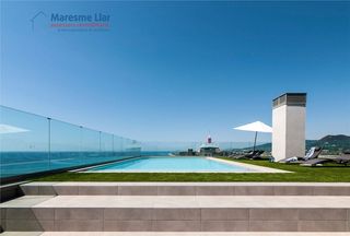 Pis  Passeig de marina. Exclusivo �tico frente al mar en matar�