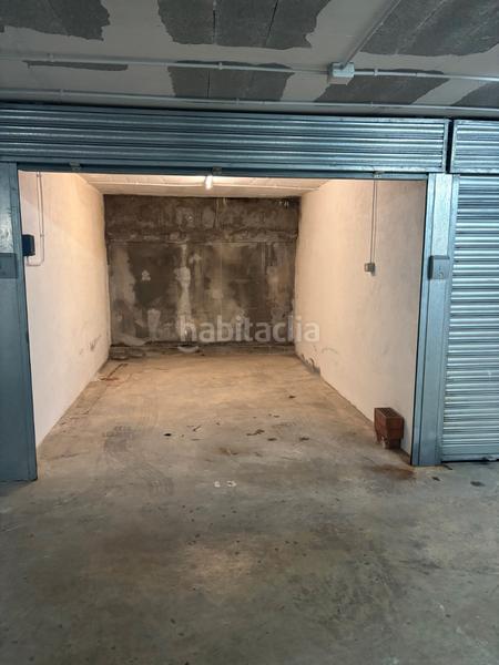 Foto bc7560be-0cbe-4ef9-8f60-b16a1794ce07. Aparcament cotxe a Fenals Platja d´Aro