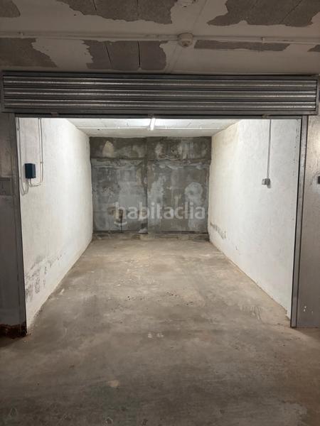 Foto d86af8a3-7d11-4d66-b5b3-b1d26e8e3efa. Aparcament cotxe a Fenals Platja d´Aro