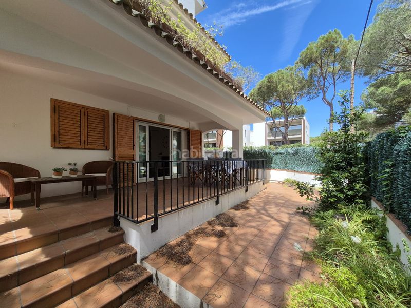 Foto a3d42068-dd4e-4d2d-b6eb-e1c1dc407e06. Apartament amb xemeneia piscina a Centre-Platja Platja d´Aro