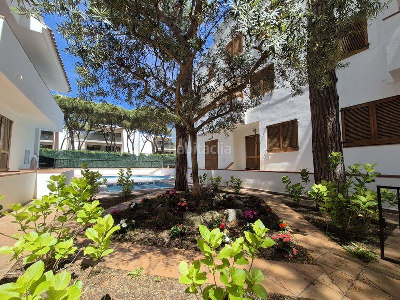 Foto c115b6d8-9450-4fac-840e-581763872193. Apartament amb xemeneia piscina a Centre-Platja Platja d´Aro