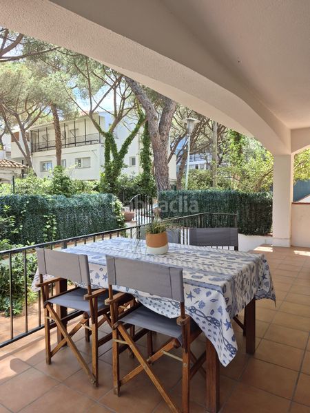 Foto ca451f60-3af8-4860-87c8-80492653f427. Apartament amb xemeneia piscina a Centre-Platja Platja d´Aro