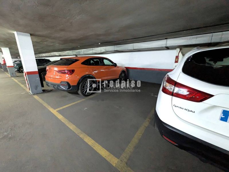 Foto 5eff50ea-0d3d-440b-b15e-305760109762. Lloguer aparcament cotxe a Prosperidad Madrid