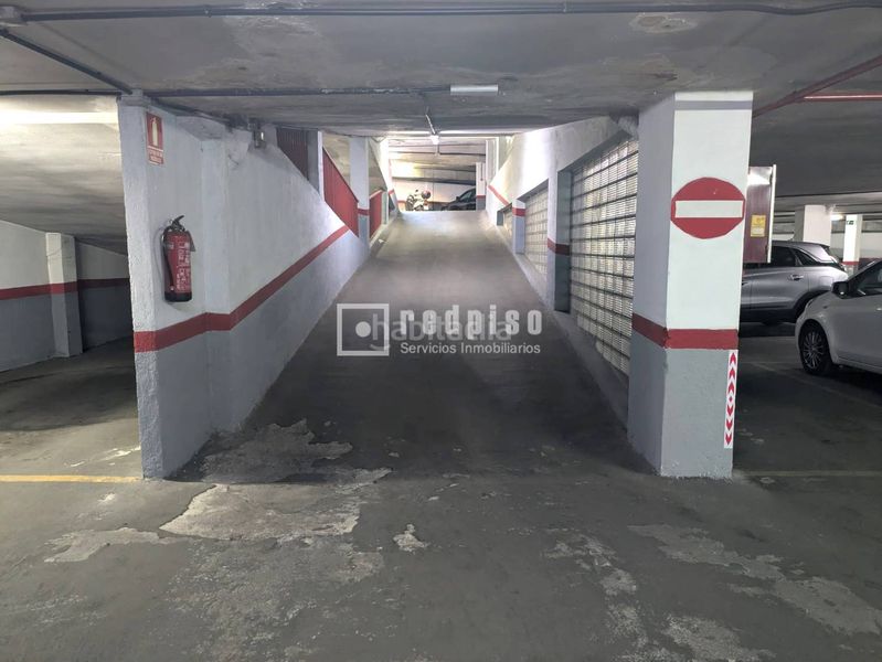 Foto eed36d54-3c94-4dab-b039-55b54978d51d. Lloguer aparcament cotxe a Prosperidad Madrid