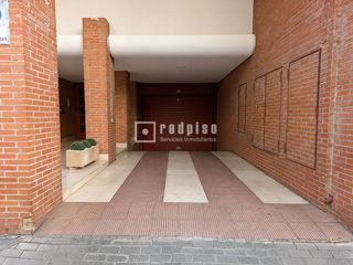 Parking coche en Prosperidad. Se vende plaza de garaje