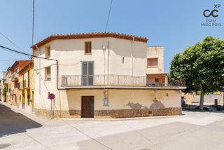 Bauernhof in Navata. 544 m2 de posibilidades en navata