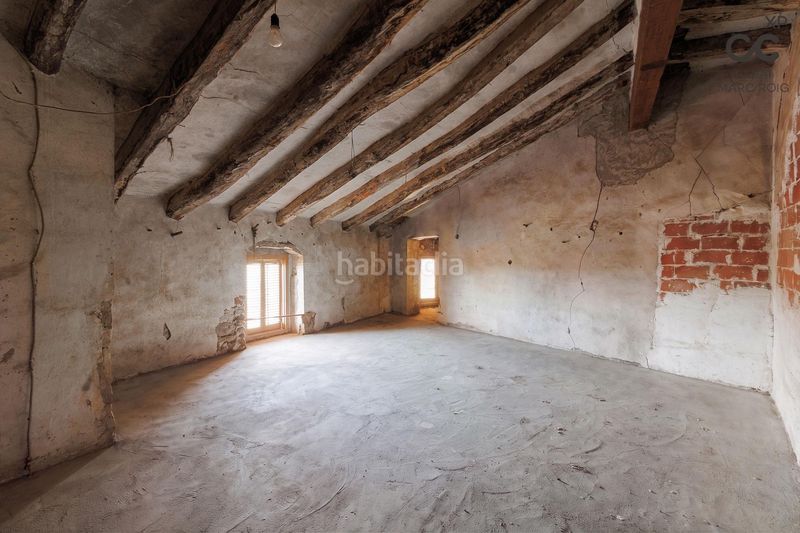 Foto 5d4ba28d-8912-4c95-ab00-7958bb688f25. Masia amb calefacció aparcament a Navata