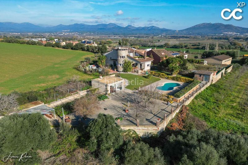 Foto 6fbe7d84-911b-40ba-8d0c-4b55e35f976e. Casa amb calefacció aparcament piscina a Pedret i Marzà