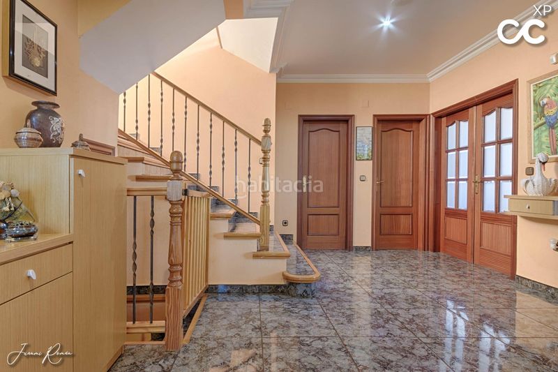 Foto d76eec7f-e05d-404d-b237-0f5084541f34. Casa amb calefacció aparcament piscina a Pedret i Marzà