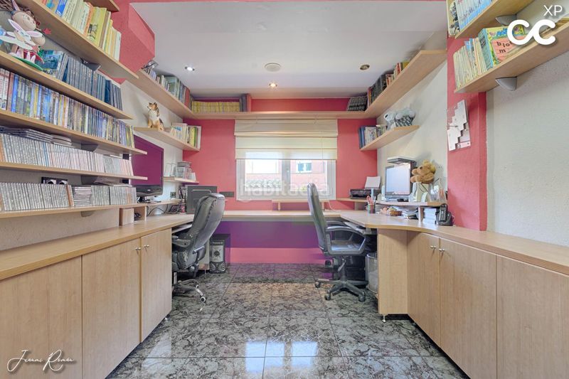 Foto e8085beb-8056-4587-b432-6881dcb01448. Casa amb calefacció aparcament piscina a Pedret i Marzà