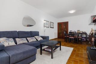 Casa en Parc Bosc-Castell. Vivienda con encanto, potencial y vistas al castillo de sant fer