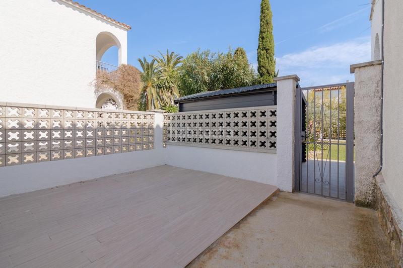 Foto 8349830b-d05f-43ed-af5a-86b943503531. Apartament amb calefacció aparcament a Muga - Gran Reserva - Badia Empuriabrava
