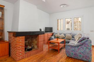 Casa adossada a Maçanet de Cabrenys. Cuando el hogar se convierte en una experiencia de vida