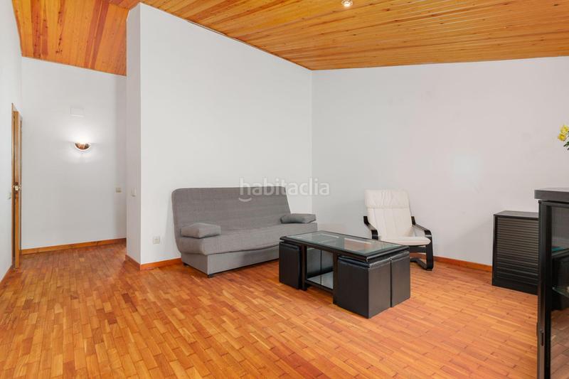 Foto 65e57b89-cd73-4a99-8a50-f25d7052b404. Casa adossada amb calefacció aparcament a Maçanet de Cabrenys