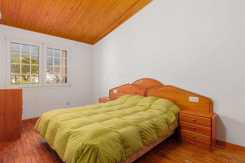 Foto a41a95b9-dcfd-4a55-98c0-4b2645e8787b. Casa adossada amb calefacció aparcament a Maçanet de Cabrenys