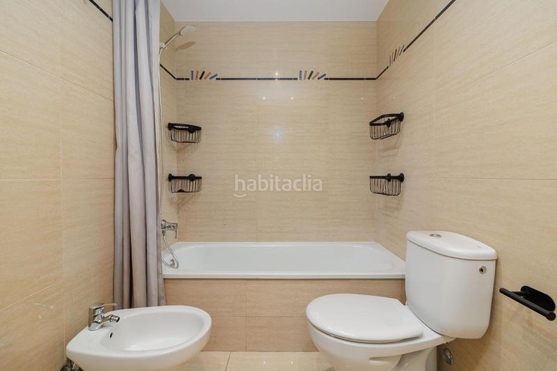 Foto da6e95ea-29cf-4e11-a5e9-14df58255671. Casa bifamiliare con riscaldamento parcheggio piscina in Castelló d´Empúries