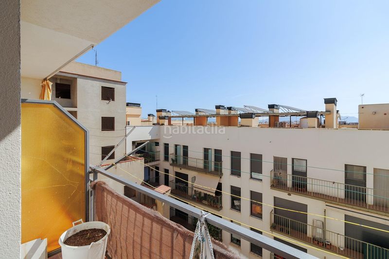 Foto afa7f9a2-5646-4abf-ab1c-3898e4745c7e. Pis amb calefacció a Centre Figueres