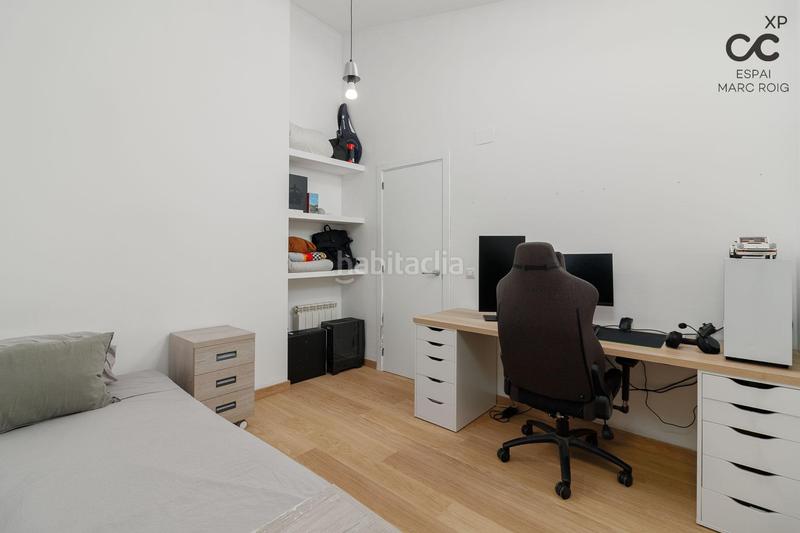 Foto 3f1845de-7b3b-4a2f-90da-96d778952e92. Duplex con riscaldamento parcheggio in Creu de la Mà Figueres