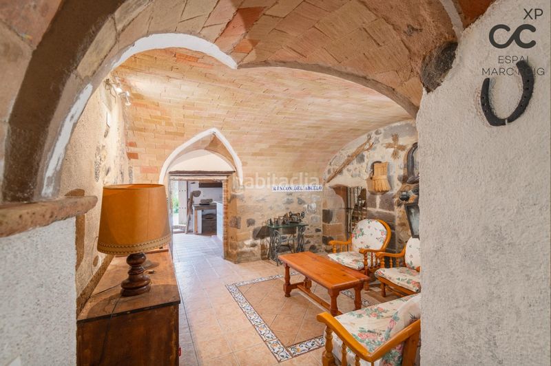 Foto 0a6aae59-07c5-4166-8abe-d7b85d837638. Masia amb calefacció aparcament a Siurana