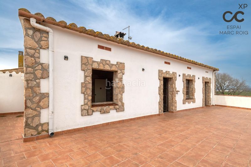 Foto 113d5cc7-a398-47c5-a1db-08524b379556. Masia amb calefacció aparcament a Siurana