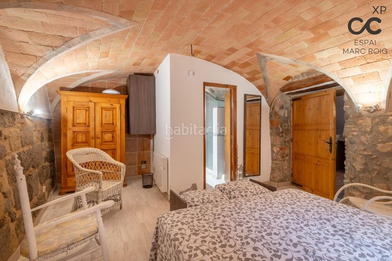 Foto 4f5fd189-f85c-47d0-9815-a7cf4e4ea663. Masia amb calefacció aparcament a Siurana