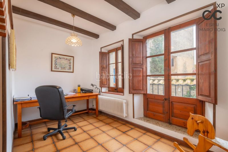 Foto a0b51511-573e-41ab-9bb4-098a67433302. Masia amb calefacció aparcament a Siurana