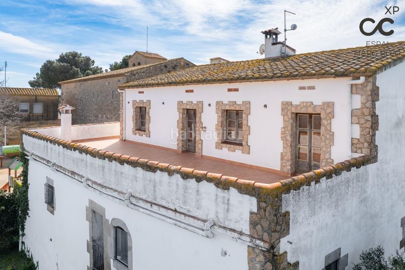 Foto c40e8f3a-c76d-4519-ae3e-fd951a3f0a77. Masia amb calefacció aparcament a Siurana