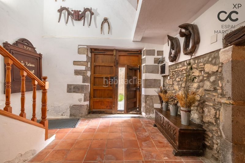 Foto ecdc8b8c-f939-41a1-9138-f76f219e0b0f. Masia amb calefacció aparcament a Siurana