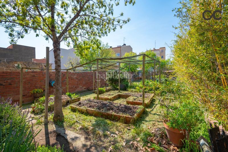 Foto 415cd461-630d-4b0e-985b-d4df4eaf04f5. Masia amb aparcament a Fortià