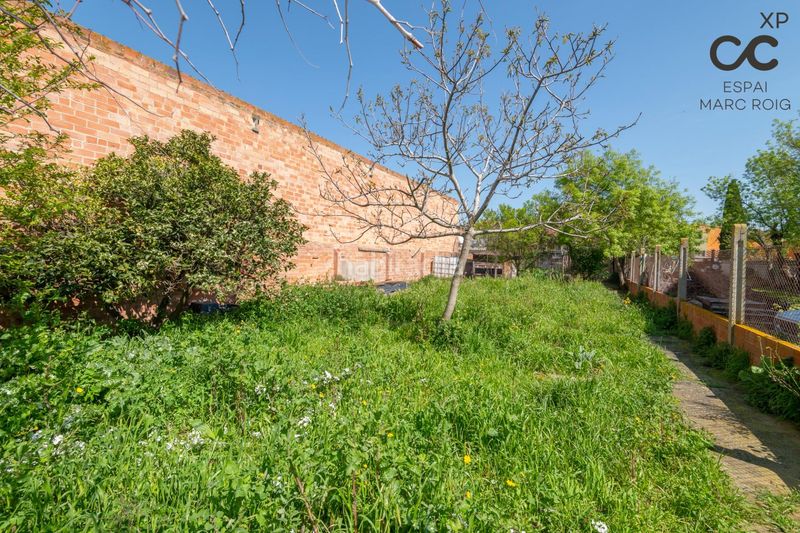 Foto 47171363-ef27-4e8e-81b5-5ac2601bc95d. Masia amb aparcament a Fortià