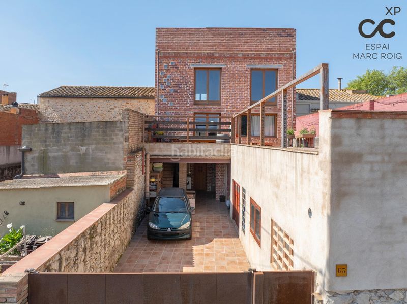 Foto 4eafb762-cd95-47d0-86d2-ae42b0fd9f5c. Masia amb aparcament a Fortià