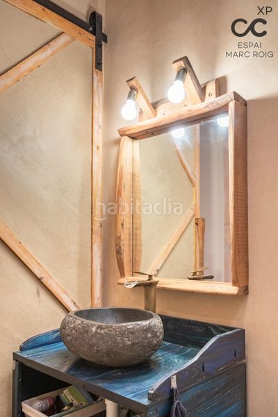 Foto 5090b6c8-a39d-41d0-91d0-e215bc325a85. Masia amb aparcament a Fortià