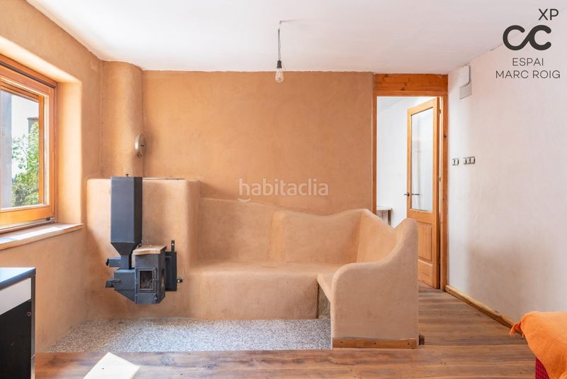 Foto 57732393-e1ba-459d-8c9e-4e6f66143da0. Masia amb calefacció aparcament a Fortià