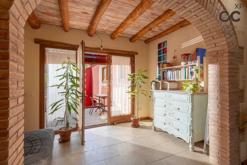 Foto 63e681bf-82bd-48cf-b172-5d9216b21380. Masia amb aparcament a Fortià