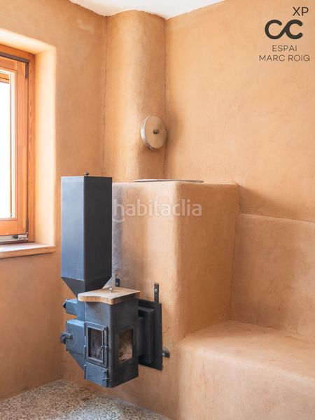 Foto e3d3109b-8ebe-41e9-8b7e-33d4f1e07291. Masia amb aparcament a Fortià