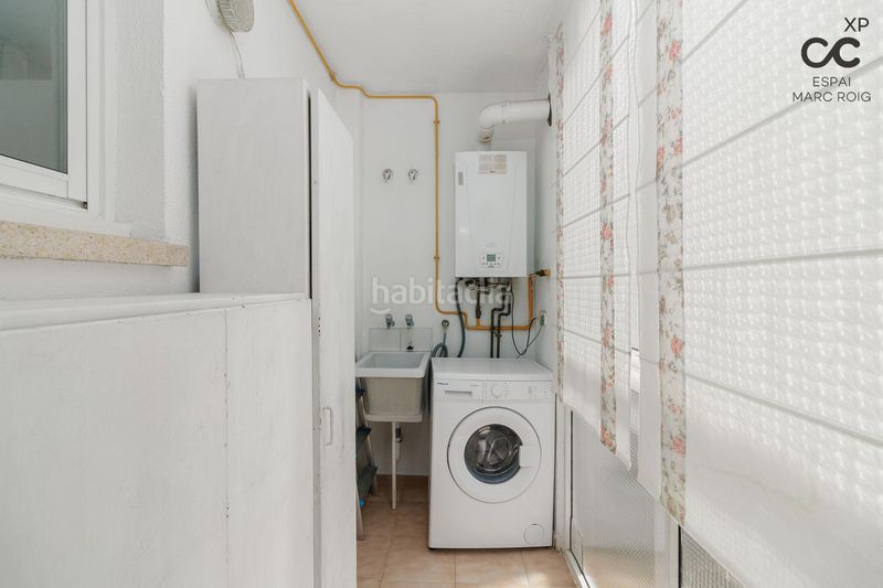 Foto 2d760d6d-ac02-4e72-ab66-b0fd94171f16. Pis amb calefacció aparcament a Poble Nou-Olivar Gran Figueres